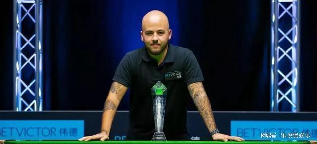 高水平的足 高水平的足