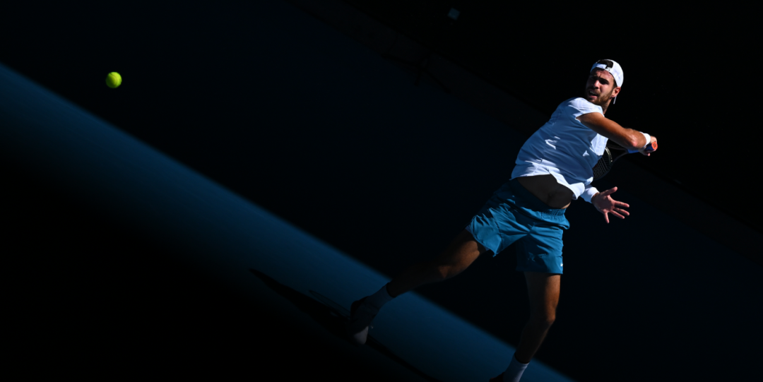 端临门一脚 端临门一脚